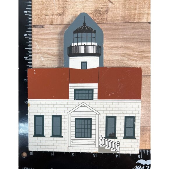The Cats Meow West Coast Lighthouse Series Point Pinos Light Wooden Decorative P - Picture 1 of 2